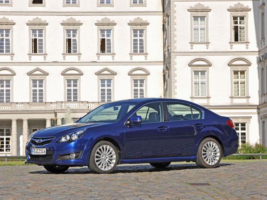  Subaru Legacy 2.5i Sport Sedan 2009 года  (EU) (фото 11 из 11)
